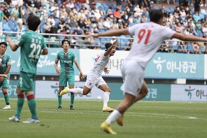 ‘이상기 극적 동점골’ 광주FC, 대전 원정에서 2-2 무승부