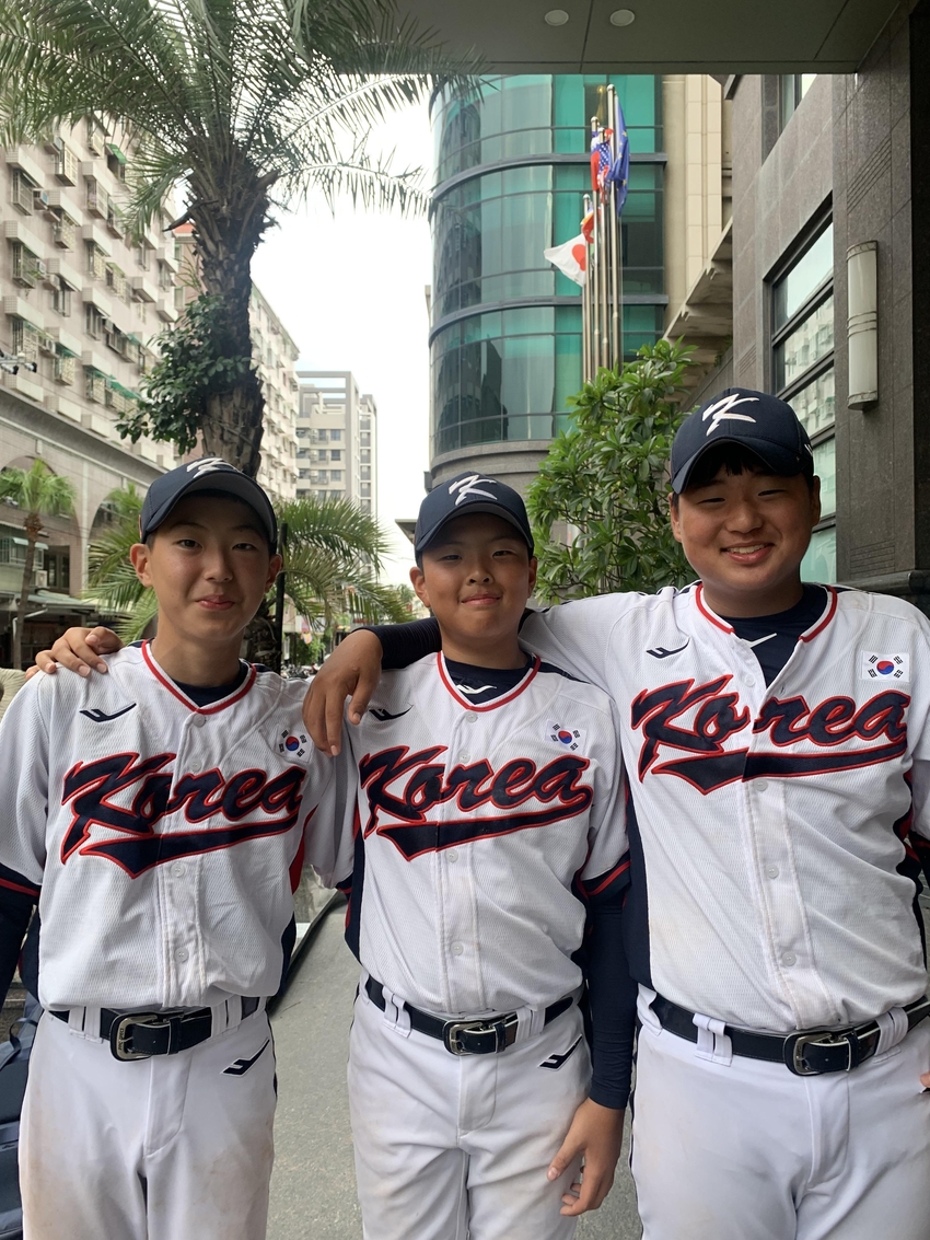 좌측부터 김범준, 김한준, 김나원 선수