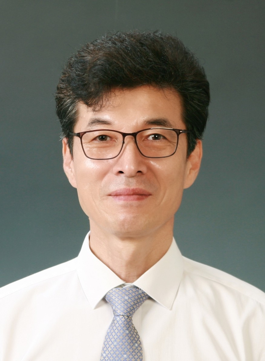 편집인