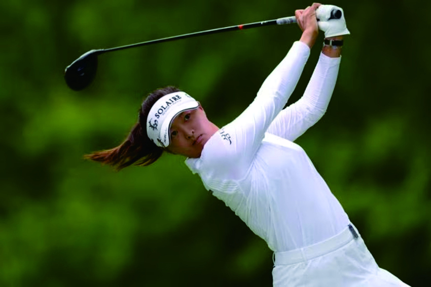고진영이 지난 6월26일 미국 뉴저지주 발투스롤 골프클럽에서 LPGA 투어 메이저 대회 KPMG 위민스 PGA 챔피언십에서 티샷을 하고 있다.