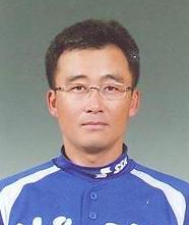 김일배 지도자상- 가동초 감독 김성훈