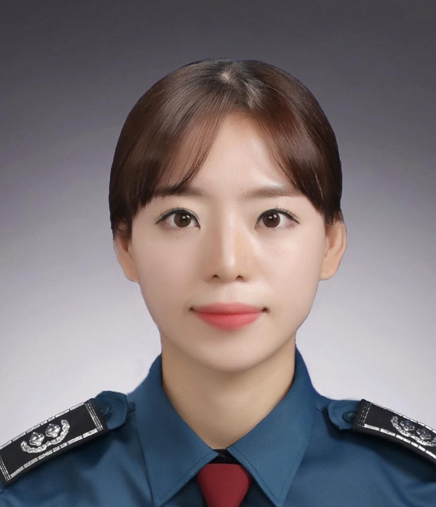 장성경찰서 경무과 순경 김아현
