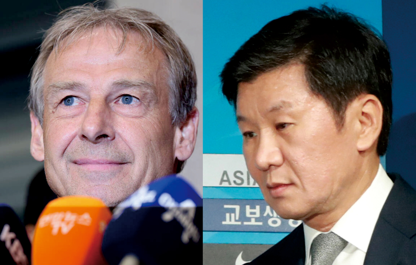 위르겐 클린스만 축구대표팀 감독(좌)과 정몽규 대한축구협회장 