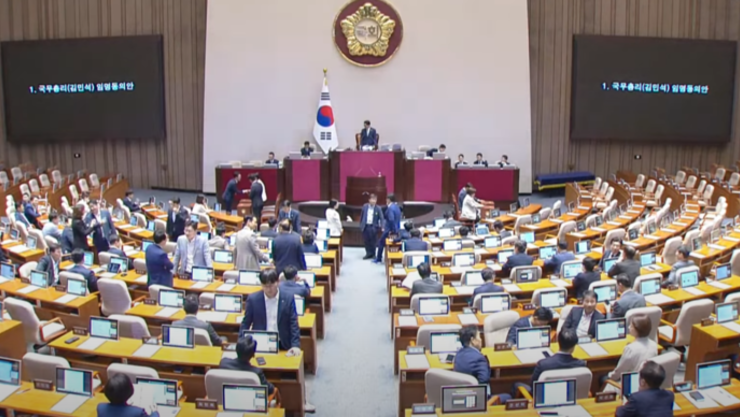 김민석 총리 후보 임명동의안, 국회 본회의 통과… 국민의힘 불참