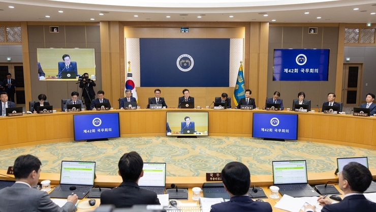 이재명정부 123대 국정과제 확정…"세계 선도 대한민국 만들 것"