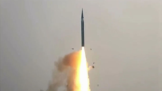 청와대 “北 탄도미사일 발사, 유엔안보리 결의 위반… 즉시 중단 촉구”