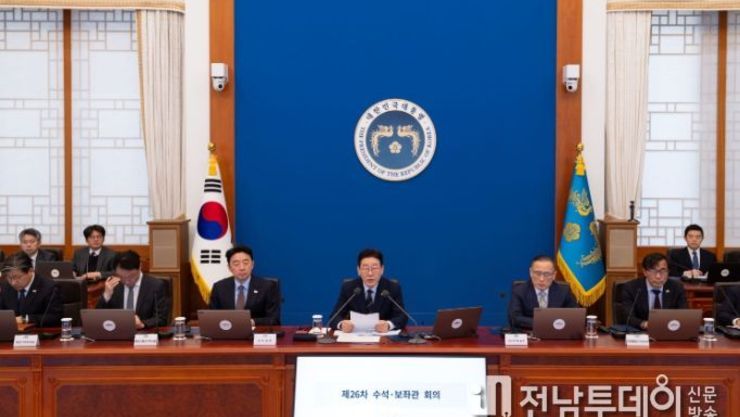 이재명 대통령 "기름값 바가지 같은 반사회적 악행, 엄정하게 대응해야"