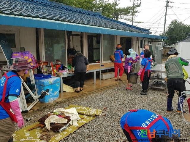 순천 한끼나눔봉사단, 곡성군 오곡면 침수현장 복구지원 /전남투데이 순천 박영근 기사