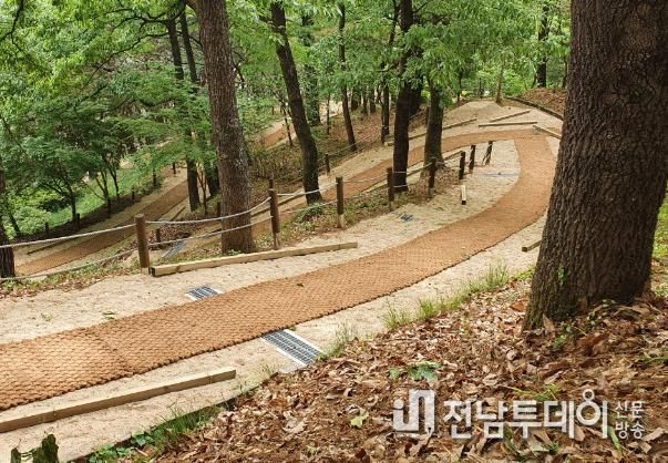 구례군, 봉성산 공원 산책로 정비