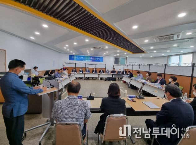 28일, 장성군수직 인수위가 그동안 활동 사항 최종보고회를 가졌다.