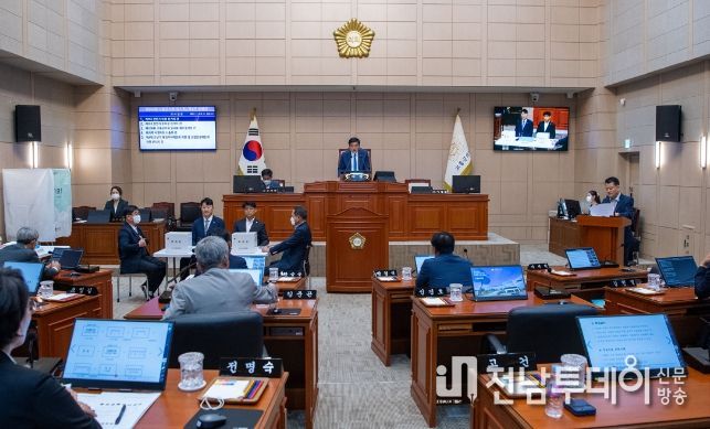 제9대 고흥군의회 첫 임시회서 전반기 원구성 완료
