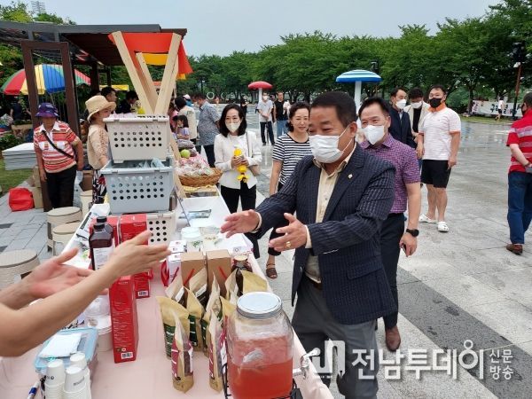 구례군의회, 노고달장 행사 참여