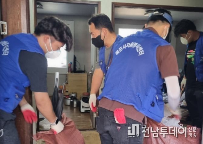 하당동, 저장강박증 가구 주거환경 정비