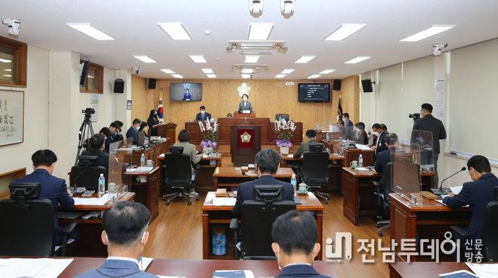 강진군의회, 군민 궁금증해소‧군정발전 일거양득한‘군정질문’빛났다.