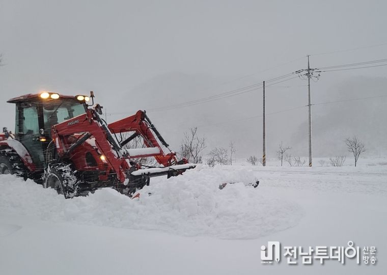 23일 새벽 5시 장성군에 대설경보가 발효됐다