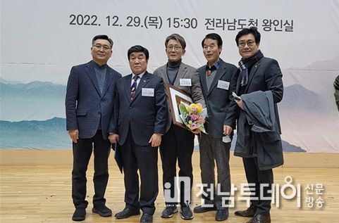 여수시(시장 정기명)는 ‘전라남도 명예 예술인’으로 여수 지역 원로 예술인 3명이 선정됐다고 2일 밝혔다.