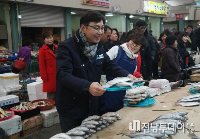 보성군, 설맞이 전통시장 장보기 행사 실시