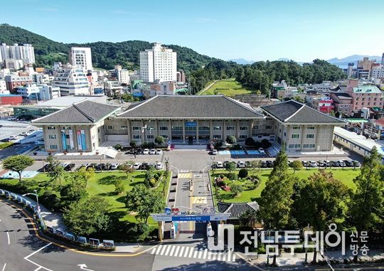 여수시(시장 정기명)가 동절기 한파에 따른 취약계층의 생활 안정을 위해 난방비를 긴급 지원한다고 밝혔다.