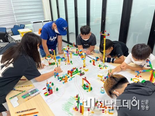 곡성군미래교육재단, 겨울 브릭 캠프로 Next-Level 완성