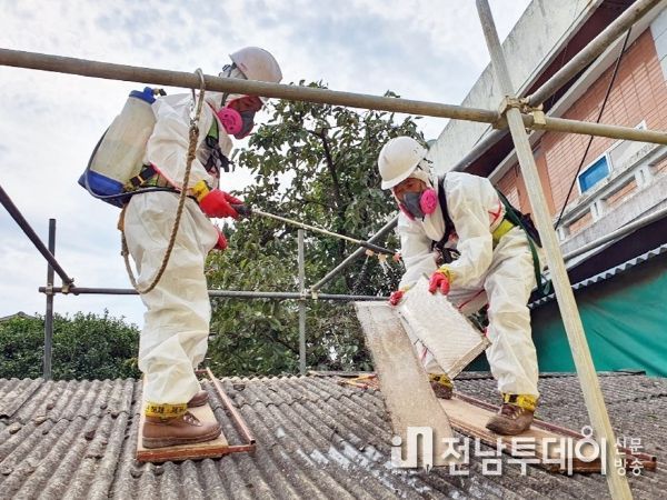 나주시, ‘석면 슬레이트 주택 지붕’ 철거·개량에 13억5000만원 투입