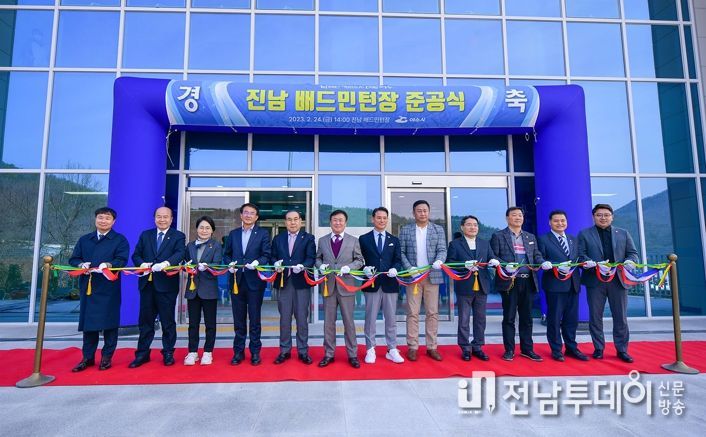 여수 ‘진남배드민턴장’ 건립이 완료됨에 따라 4월 중 개소할 것으로 보인다.