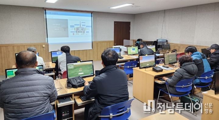 고흥군, 드론 조종 전문인력 양성 아카데미 큰 호응