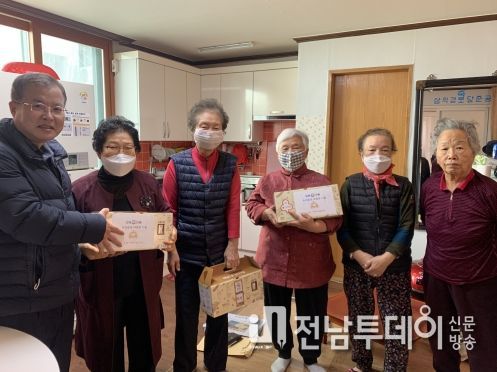 광주 서구 양동, 경로당 후원물품 전달하고 애로사항 청취