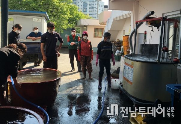 곡성군, 친환경 볍씨 온탕 소독하고 벼농사 시작하세요