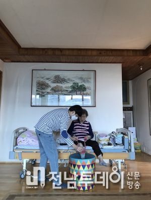 곡성군, 가정방문 물리치료 큰 호응