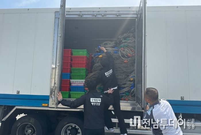 완도해경, 제주 무사증사범 차단을 위한 여객선 불시 검문 검색