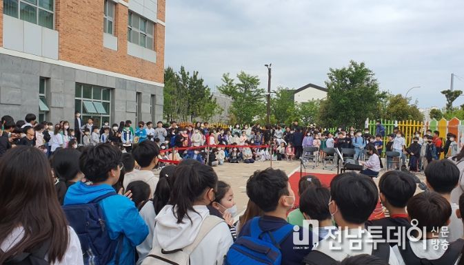 아침 작은 음악회