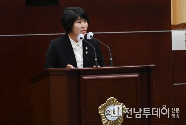 본회의 발언 중인 오미섭 의원 ( 오미섭 의원 제공)