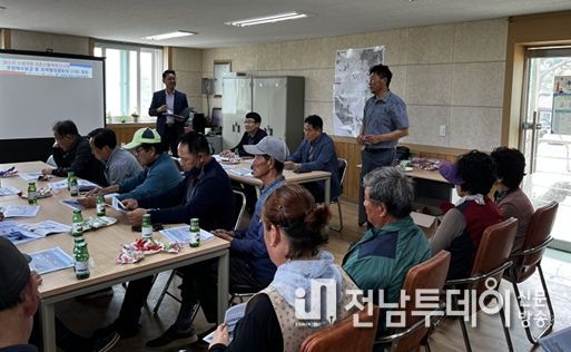 여수시가 최근 율촌면 광암마을회관에서 ‘소뎅이항 어촌신활력증진사업 기본계획수립’ 착수 보고회를 개최하고 사업을 본격화 했다.