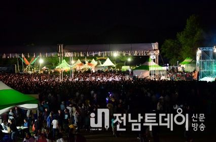 장성 황룡강 洪(홍)길동무 꽃길축제, 대표 봄 축제 명성 재확인!