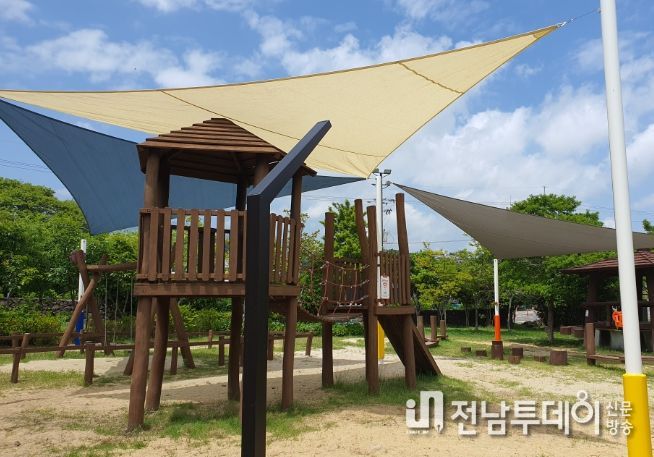 아이뜨락 생태공원 폭염쉼터 조성 후(그늘막)