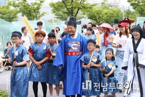 달빛 아래 역사 여행, ‘광주문화재야행’ 흥행