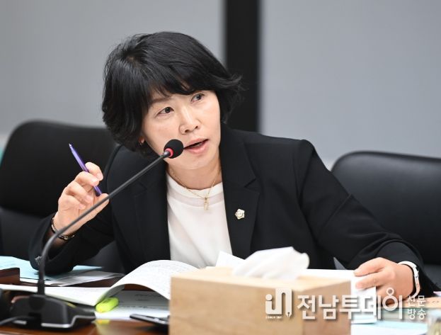 광주 서구의회 오미섭 의원이 제312회 정례회 중 상임위 회의에서 발언하고 있다. (사진 = 오미섭 의원 제공)