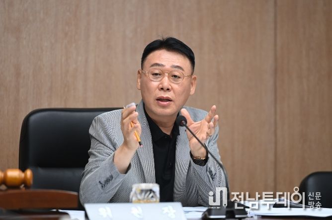 광주 서구의회 오광록 의원이 제312회 정례회 중 상임위 회의에서 발언하고 있다. (사진 = 오광록 의원 제공)