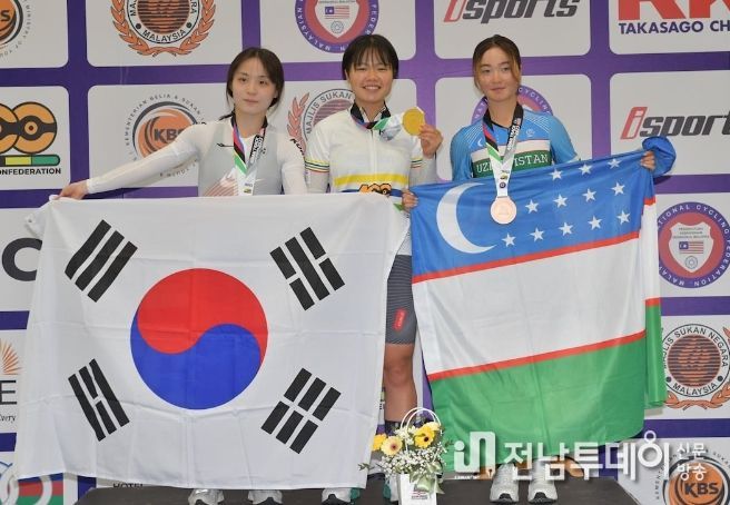 영주고등학교 사이클부 3학년 박경령 학생