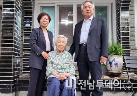 장흥 관산읍지역사회보장협, 보행보조기 지원사업 추진