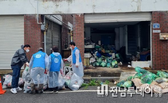 목포시 삼학동, ‘클린하우스 사업’통해 저장강박가구 주거환경개선 지원