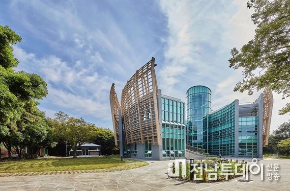 센터 전경