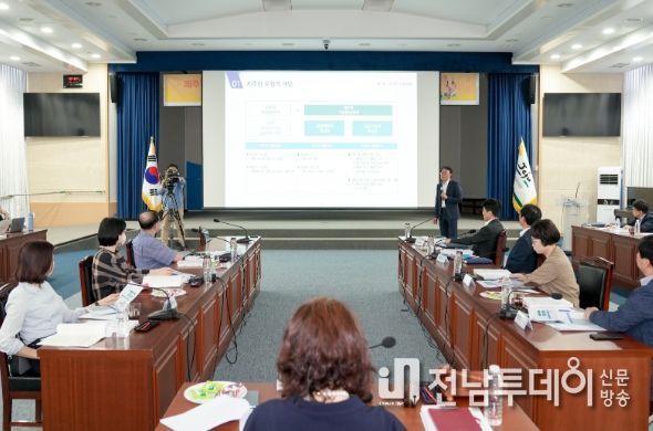 제주형 행정체제 도입 공론화 연구용역 제2차 중간보고회 개최