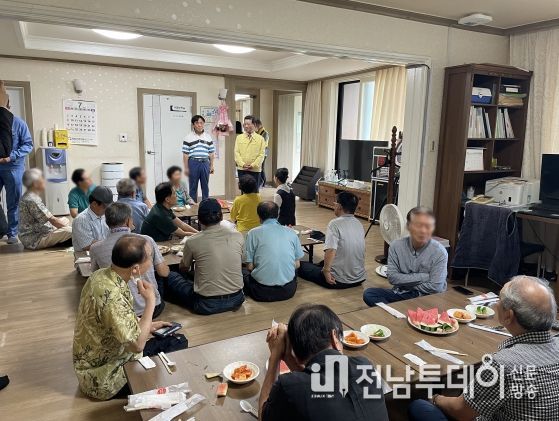 광양시 금호동, 초복맞이 경로당 복달임 행사 가져