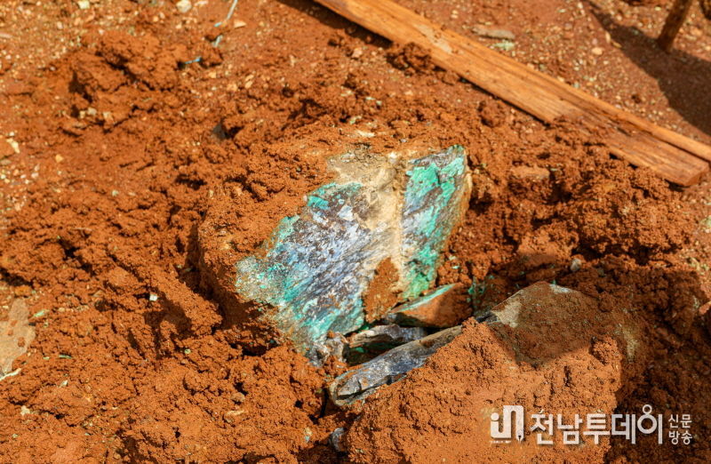 인도네시아 술라웨시 니켈 광산 현장