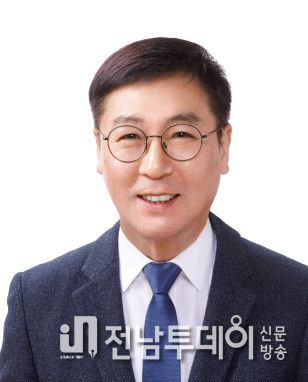 정재봉 광산구의원(더불어민주당, 송정1·2동·도산동·어룡동·동곡동·평동·삼도동·본량동)