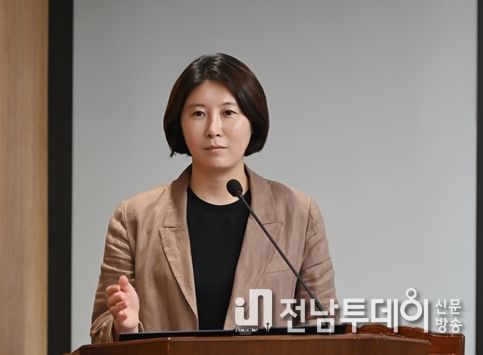 본회의 발언 중인 김형미 서구의원 (사진 = 김형미 의원 제공)