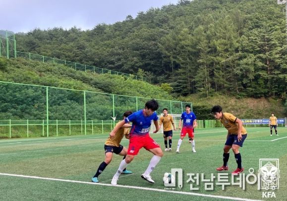 수원대, 춘계 챔피언 단국대와 2-2 무승부
