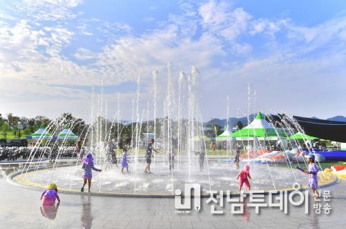 물놀이 하고! 공연 보고! 장성군 ‘썸머 뮤직 페스타’ 인기