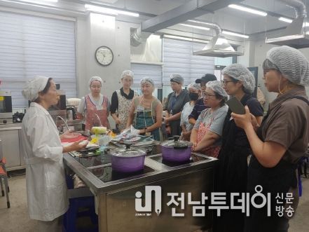 광주 동구 평생학습관 “한식 배우면서 한국 문화 익혀요”